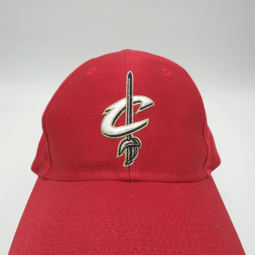 Cleveland Cavaliers Hat Adidas Red Adjustable NBA Basketball Logo‎ Cap